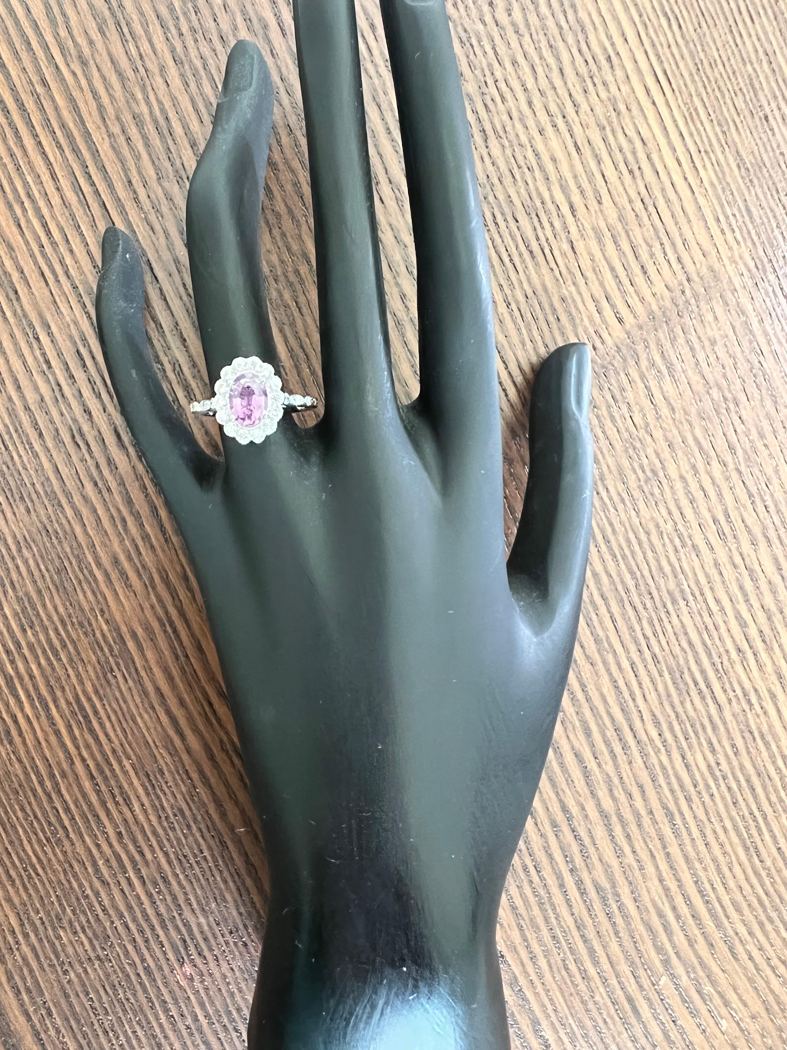 Oval Cut GIA Certified 1.84 Carat Purple Pink Sapphire Diamond 18 Karat White Gold Ring For Sale