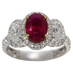 Anello con diamante di Burma certificato GIA da 1.86 carati in platino