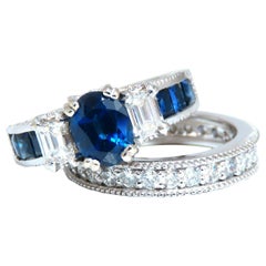 Anillo de diamantes con zafiro natural certificado por el GIA de 1,86 quilates y alianza a juego