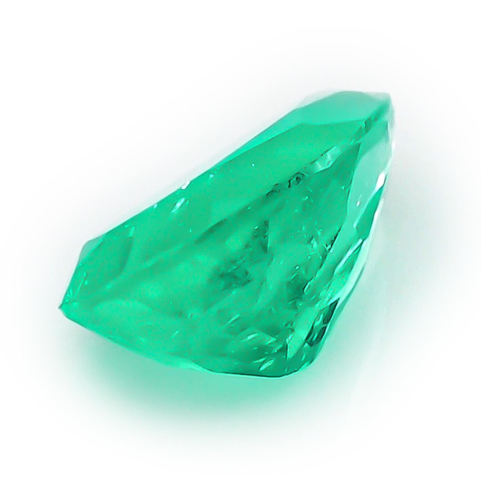 GIA Certified 1.86 carats Colombian Emerald  In New Condition For Sale In Los Angeles, CA
