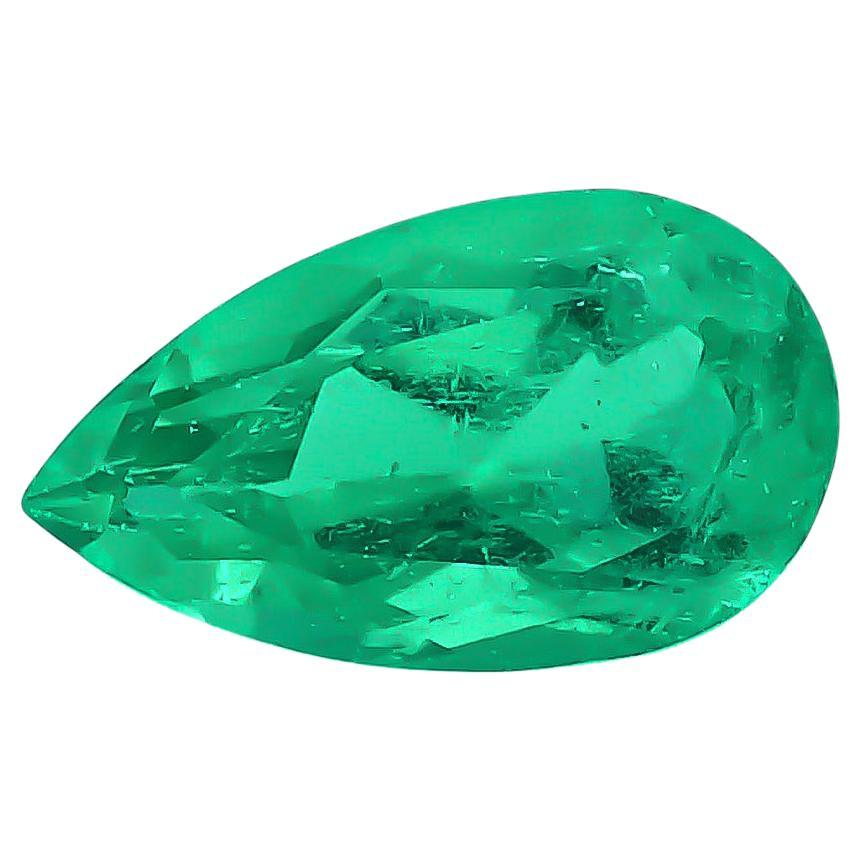 GIA Certified 1.86 carats Colombian Emerald  For Sale
