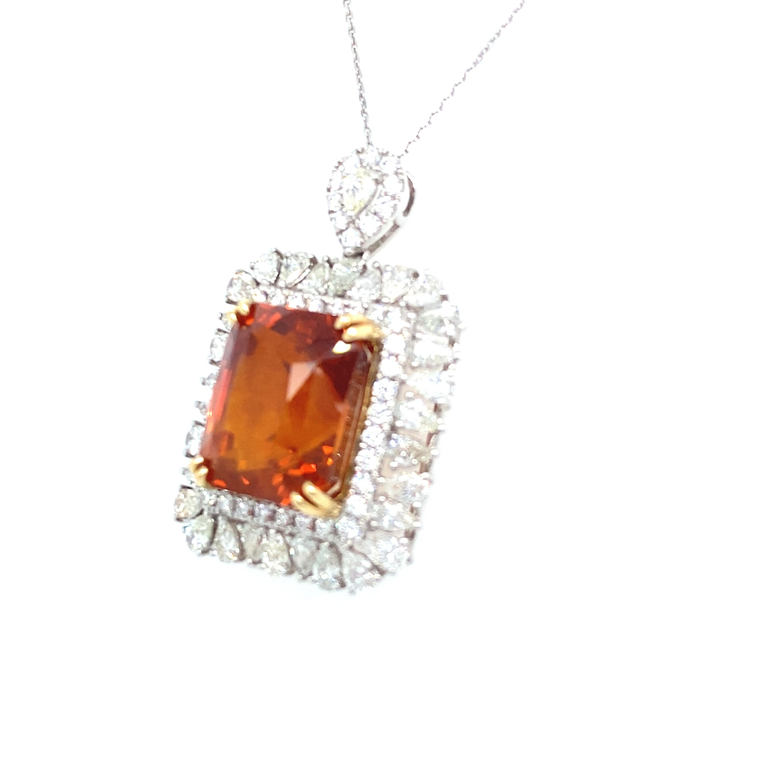 GIA Certified 18.62 Carat Emerald Cut Orange Sapphire Diamond Pendant Necklace For Sale 2
