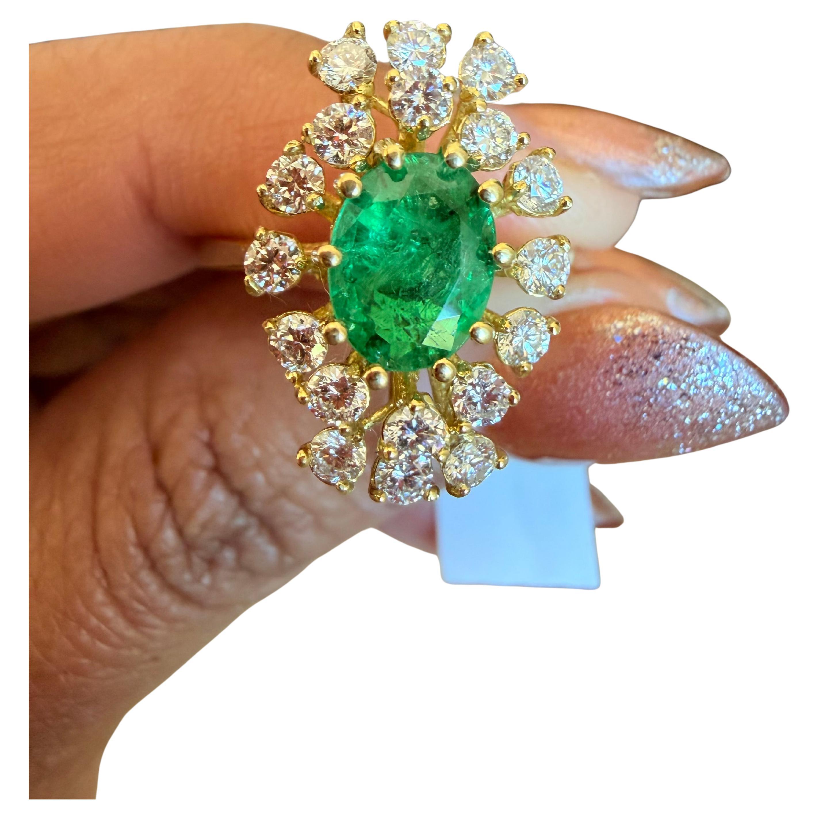 GIA Certified 1.87 Carat Natural Emerald Diamond Yellow Gold Ring