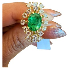 GIA Certified 1.87 Carat Natural Emerald Diamond Yellow Gold Ring