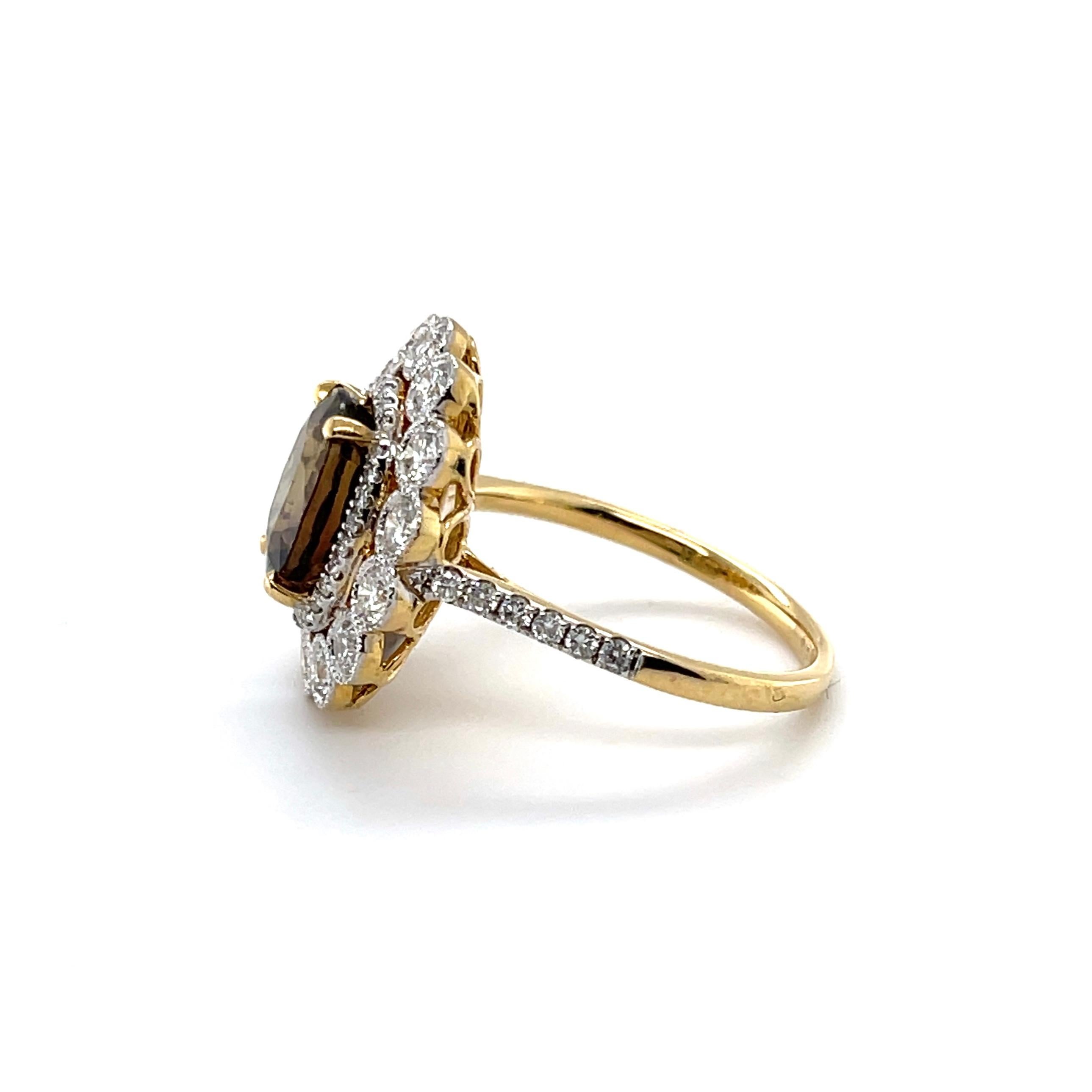 Im Angebot: GIA zertifizierter 18 Karat Gelbgold natürlicher Alexandrit & Diamant Kleid-Ring () 2
