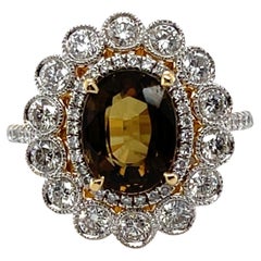 Bague habillée en or jaune 18 carats avec alexandrite naturelle et diamants, certifiée GIA