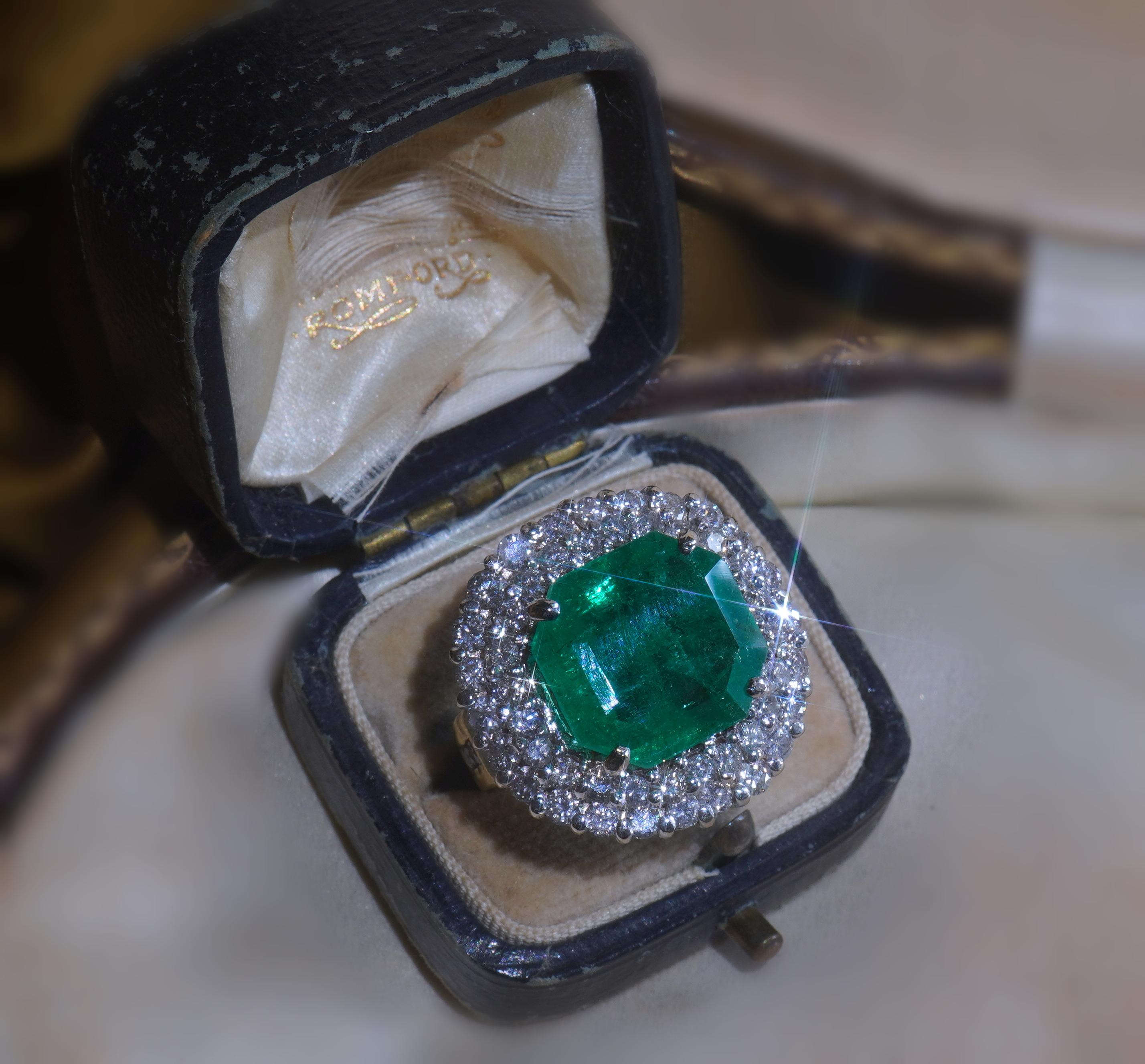 GIA 18K Colombian Green Emerald Diamond Ring Certified Huge VS Gold 14.43 Carats 6