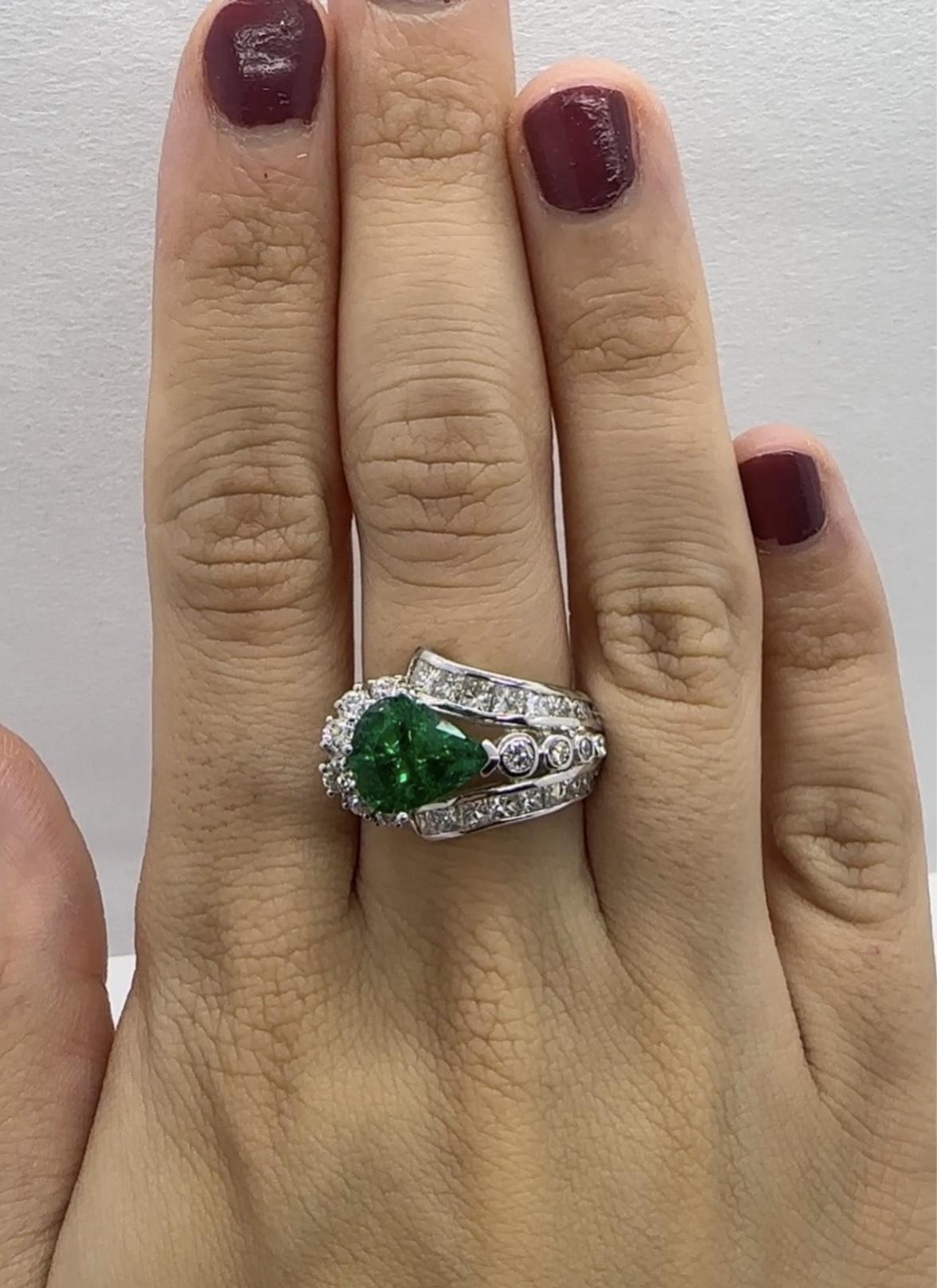 GIA Certified 18k Diamond and Emerald Ring For Sale 1