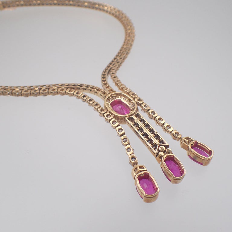 GIA Report Certified 18K Gold Ruby Necklace For Sale at 1stDibs