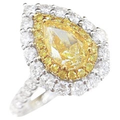 GIA Certified 18K White Gold Pear-cut Yellow Diamond Ring