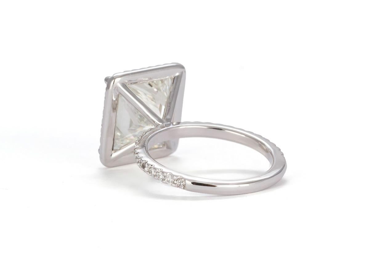 princess cut with halo engagement ring