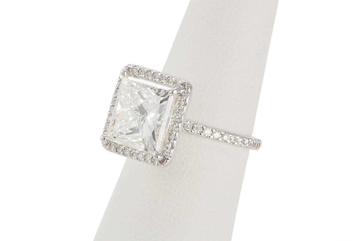 GIA Certified 18K White Gold & Princess Cut Diamond Halo Engagement Ring 6.15ctw In Excellent Condition In Tustin, CA