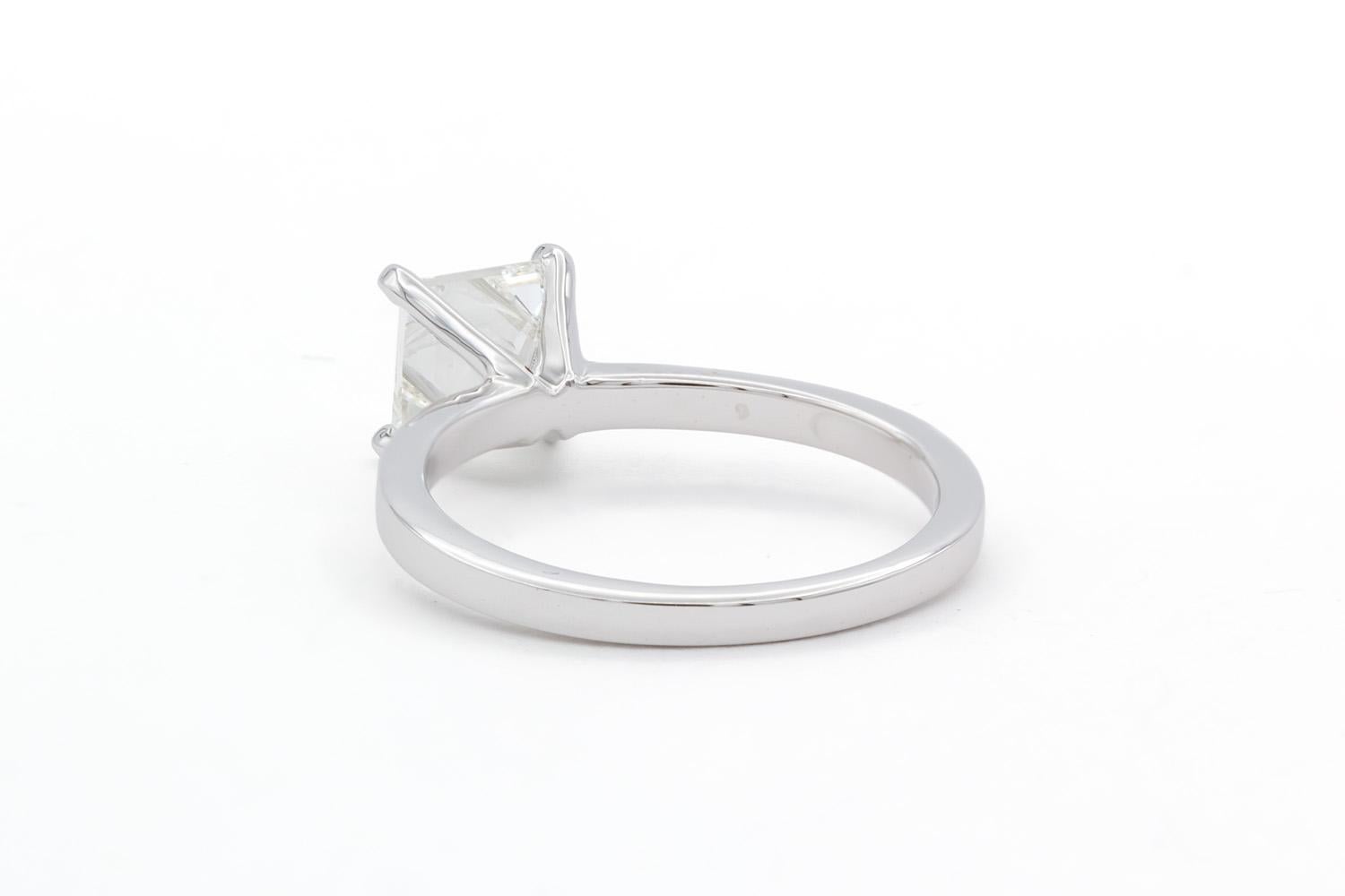 Princess Cut GIA Certified 18k White Gold & Princess Diamond Solitaire Engagement Ring 1.50ct For Sale
