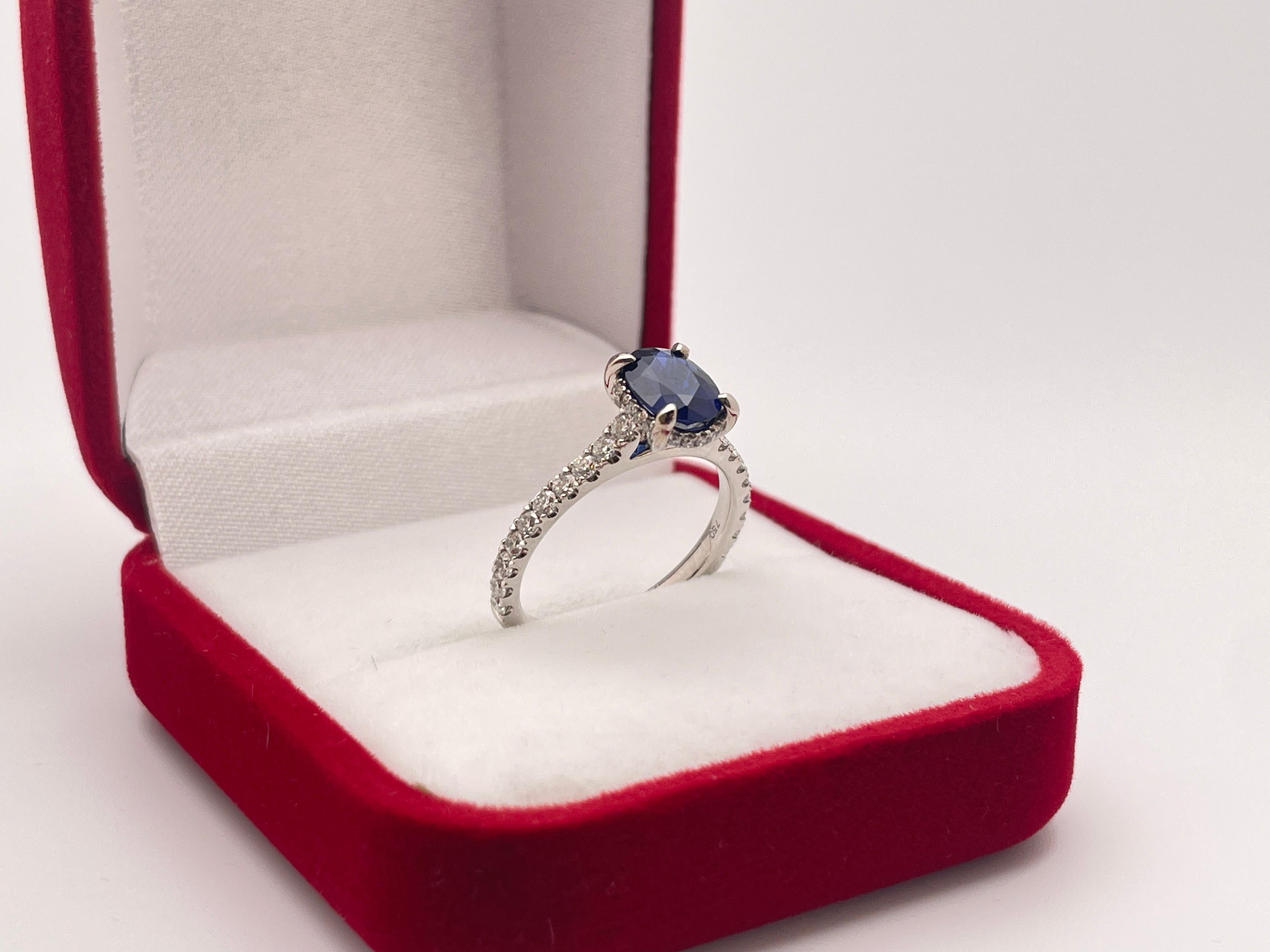 Oval Cut GIA Certified 18K White Gold Sapphire Diamond Engagement Ring For Sale