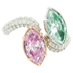 Anello con diamante certificato GIA da 1,90 carati di colore rosa tenue/giallo tenue VS1/ SI1