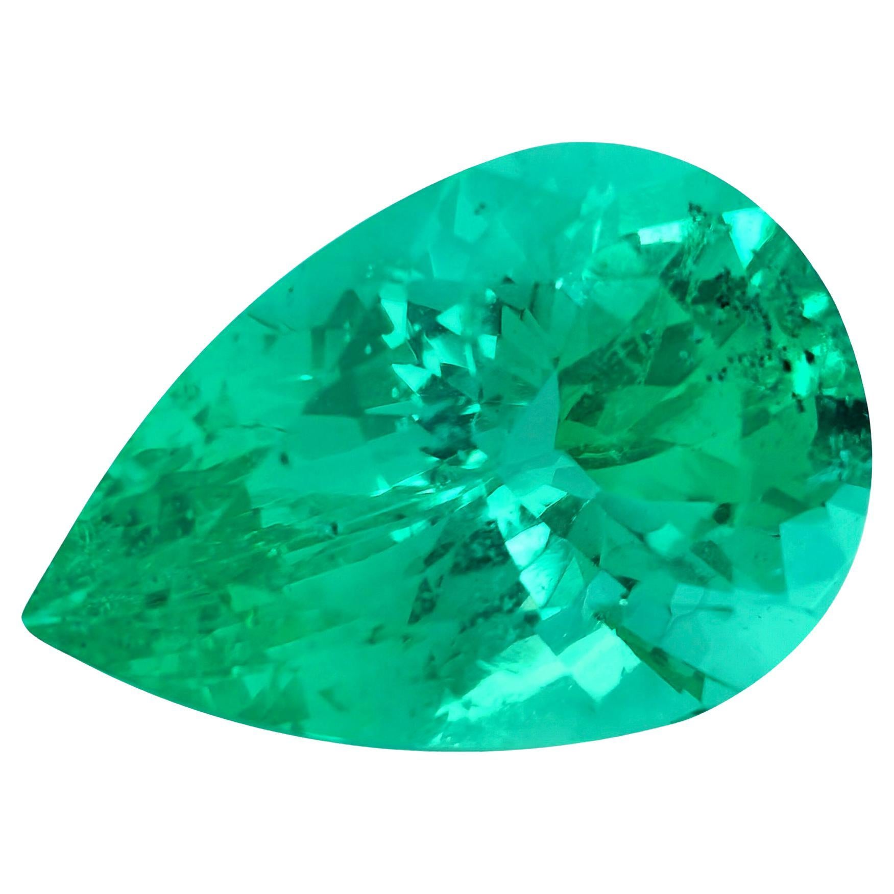Émeraude Naturelle De Colombie 1,67 Carats - Taille émeraude, Huilée, Très Bonne Qualité