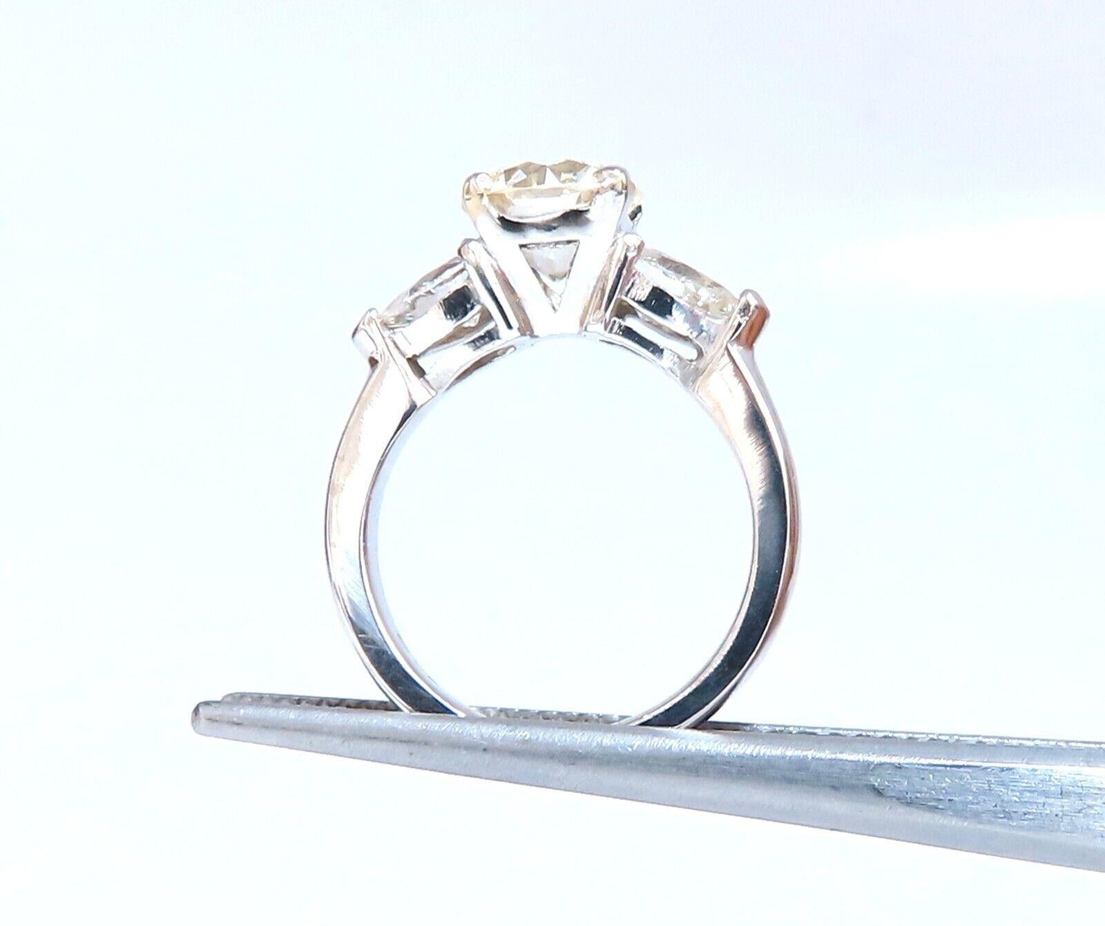 Taille ronde Bague en diamant taille européenne naturelle certifiée GIA de 1,91 carat, 14 carats en vente