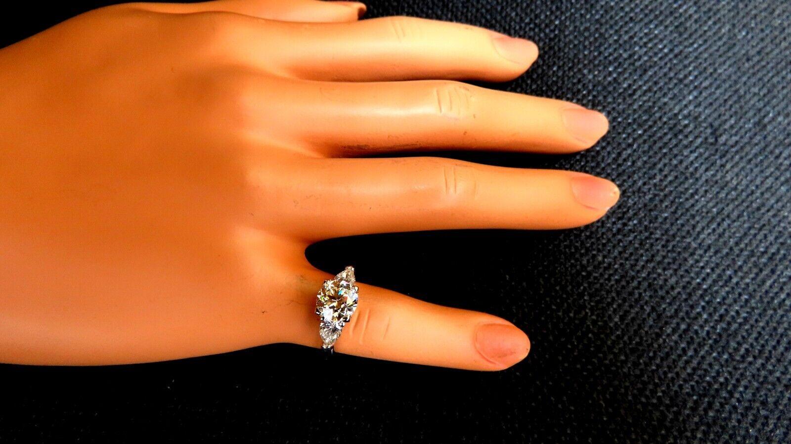 Bague en diamant taille européenne naturelle certifiée GIA de 1,91 carat, 14 carats Unisexe en vente