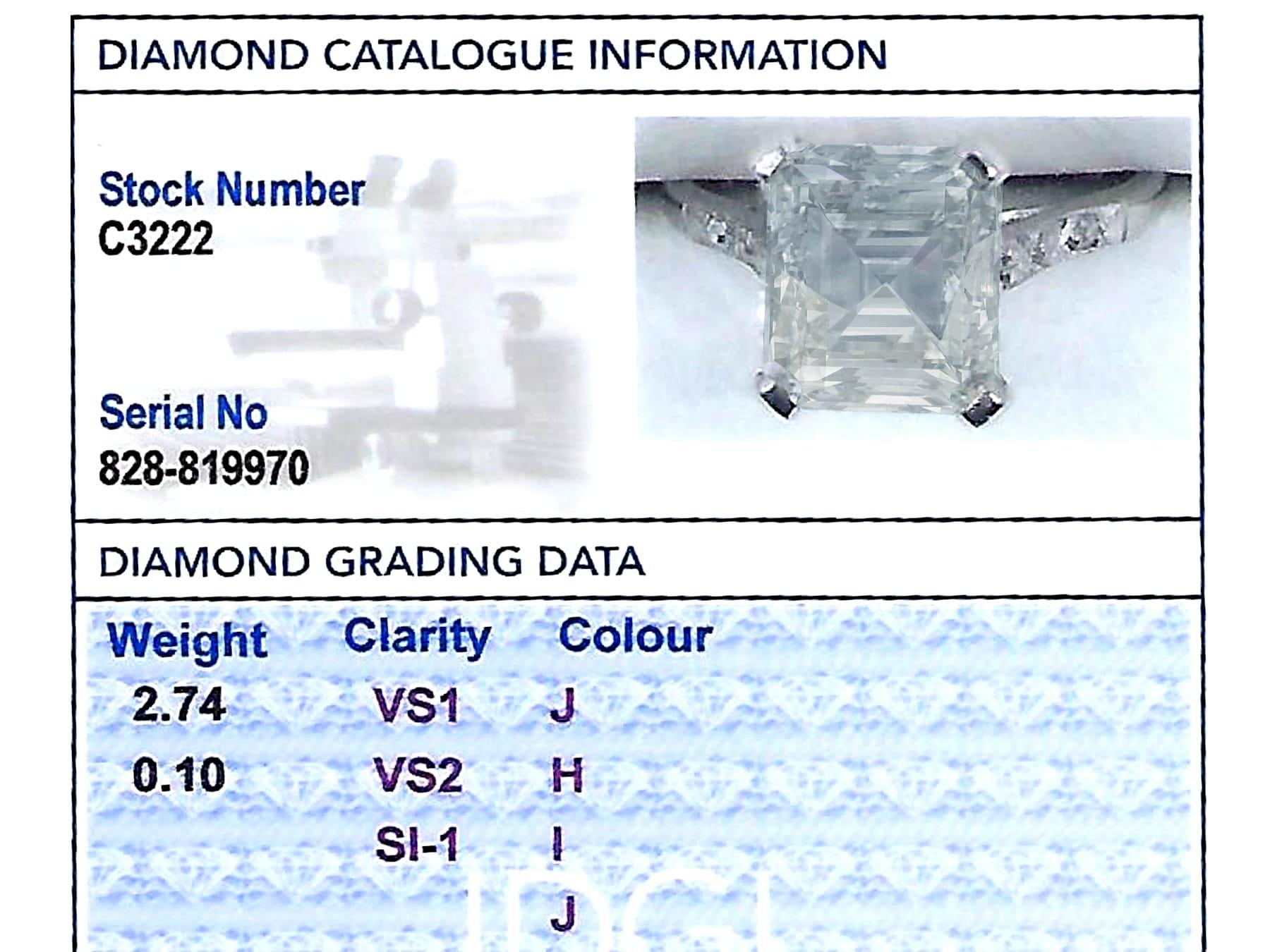GIA Certified 2.84 Carat Diamond and Solitaire Engagement Ring in Platinum For Sale 7
