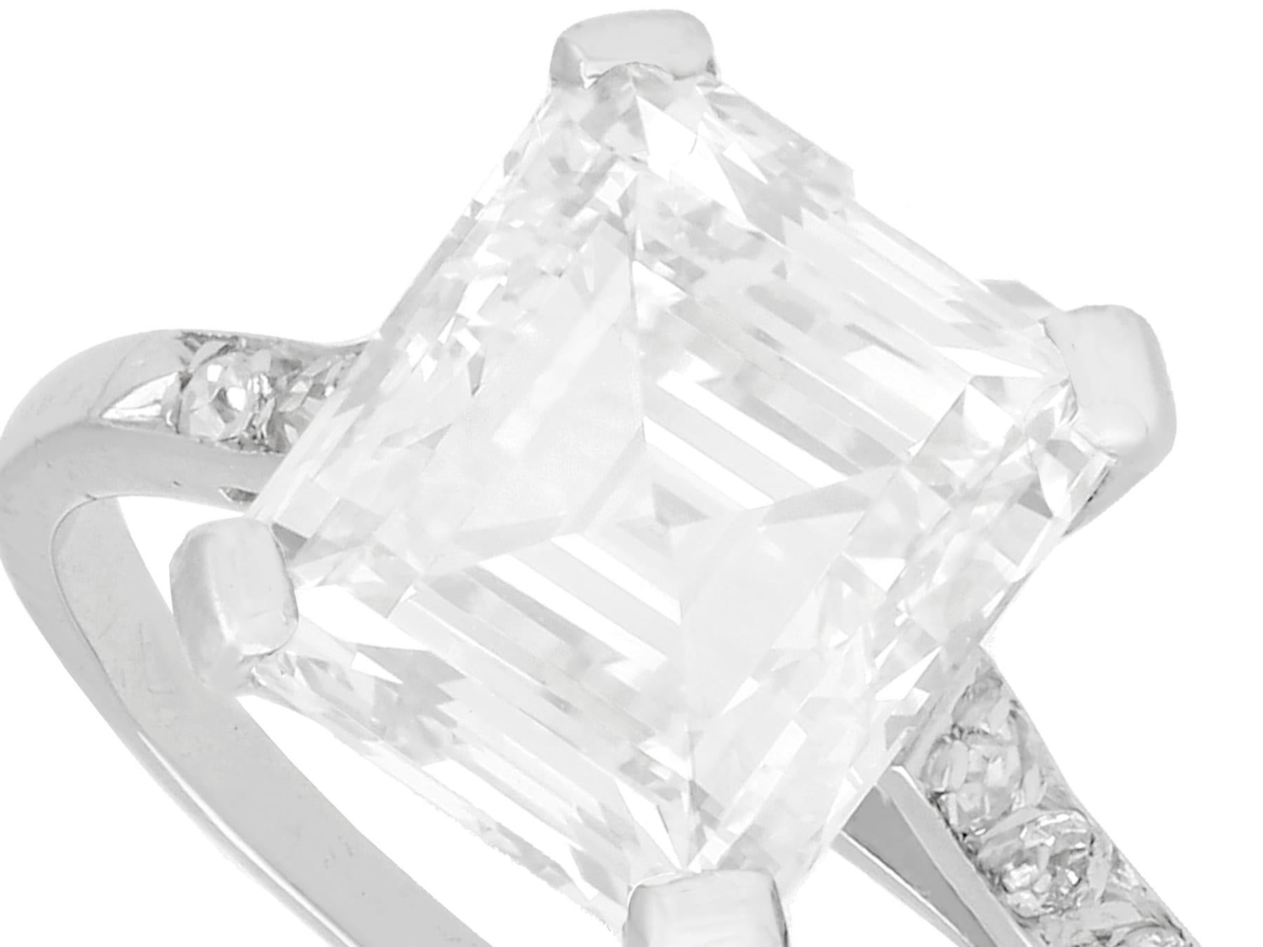 GIA Certified 2.84 Carat Diamond and Solitaire Engagement Ring in Platinum For Sale 1