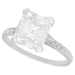 GIA Certified 2.84 Carat Diamond and Solitaire Engagement Ring in Platinum