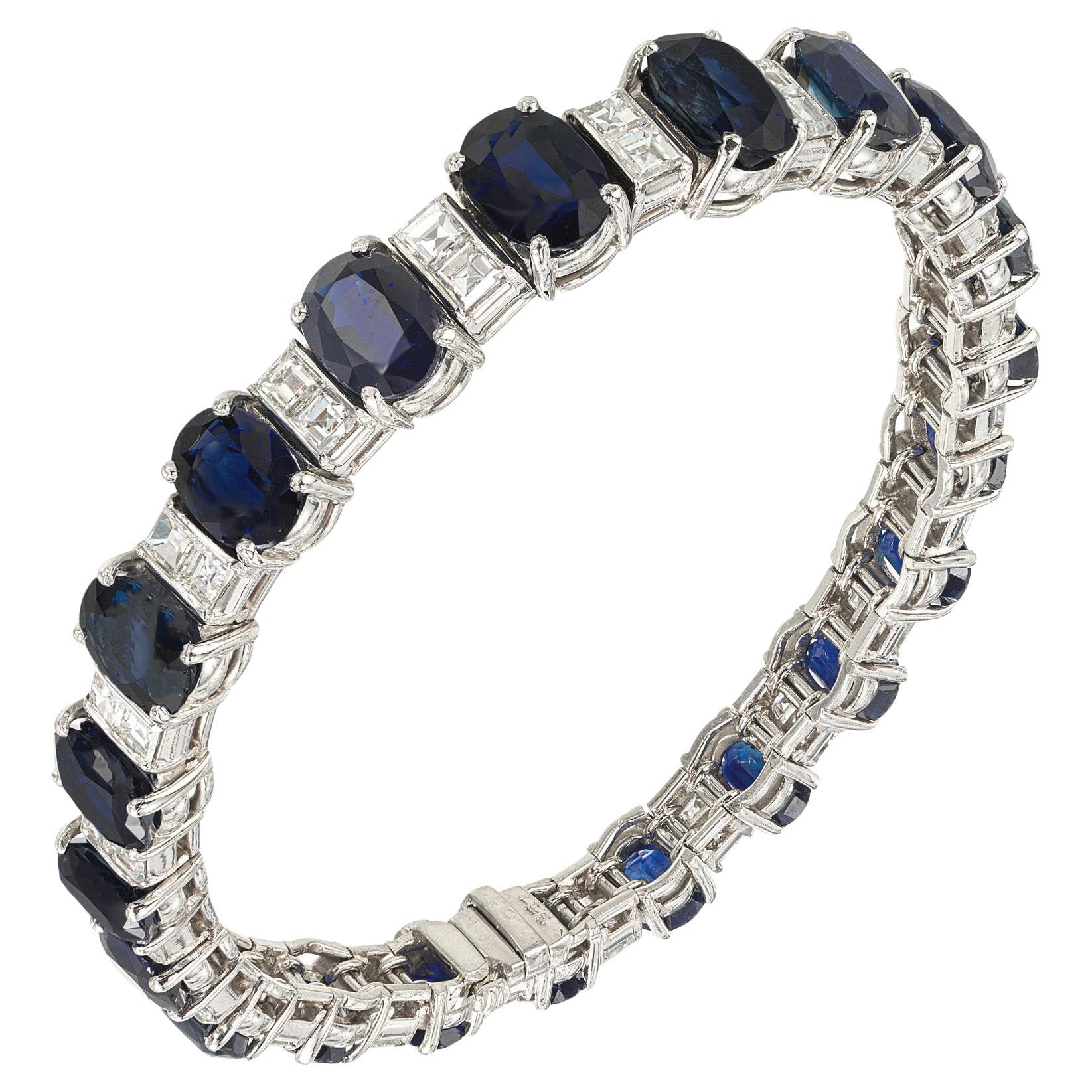 Bracelet en platine certifié GIA 19,56 carats saphir ovale diamant carré en vente
