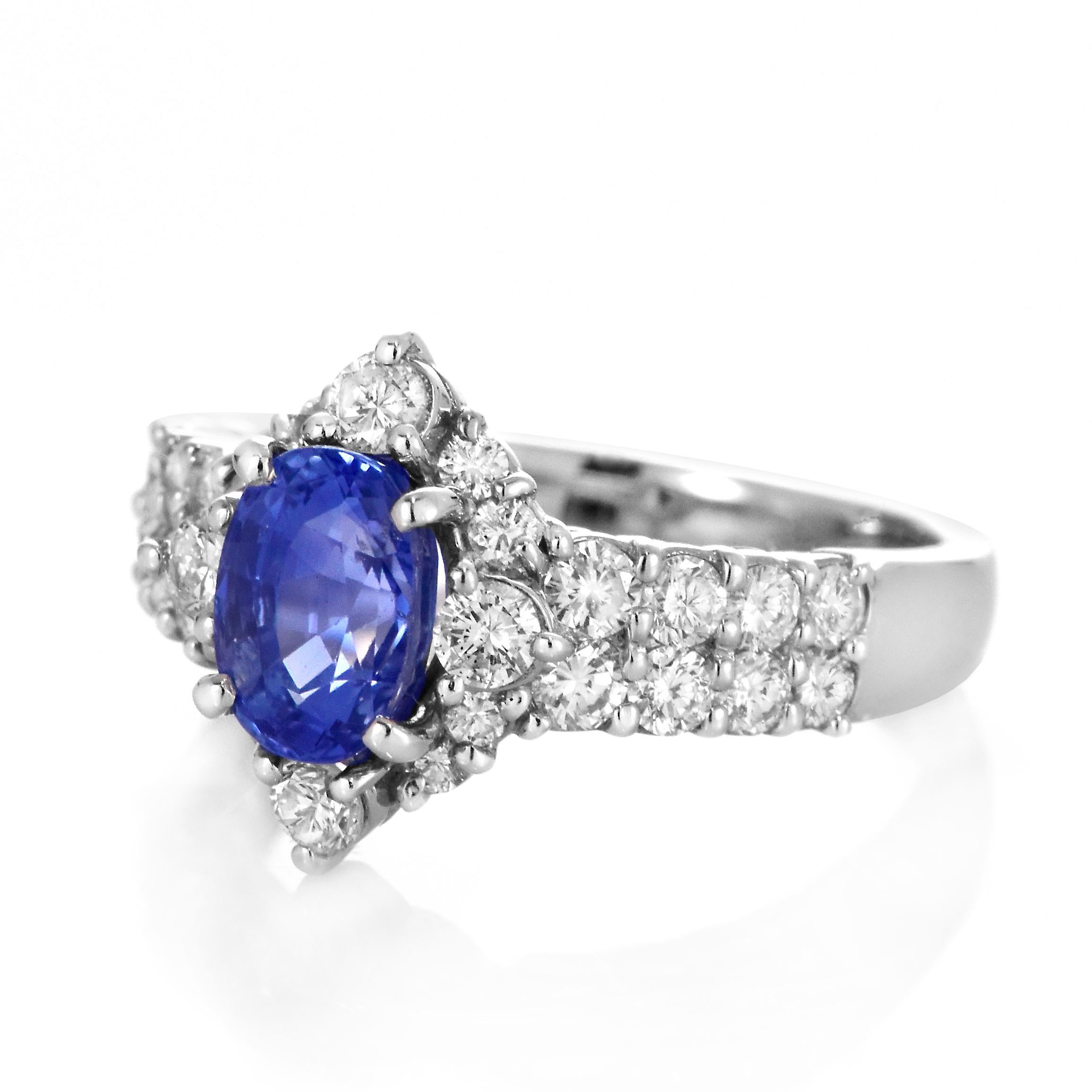 Modern GIA Certified 1.96 Carat Unheated Sapphire and Diamond Ring made in Platinum For Sale