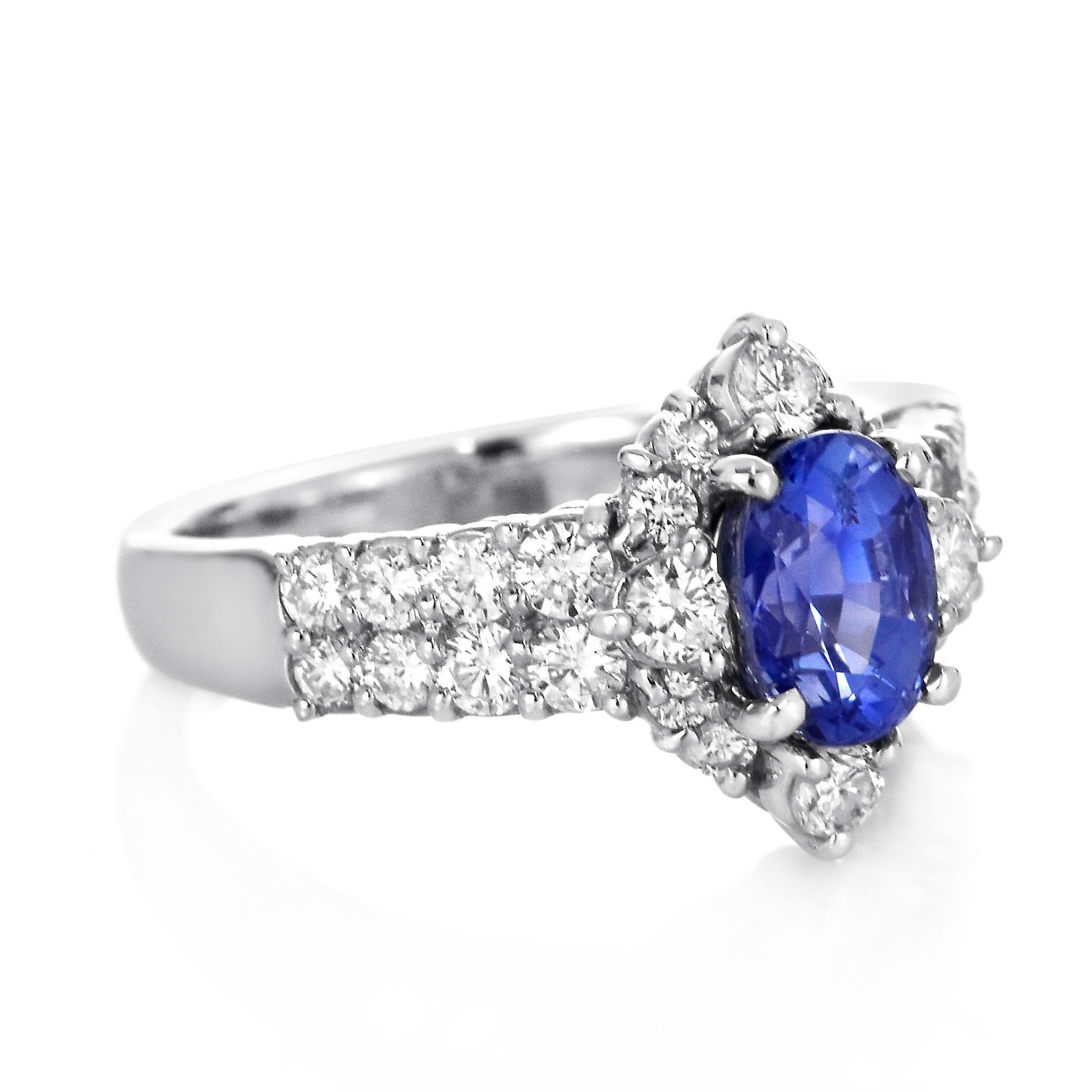 Oval Cut GIA Certified 1.96 Carat Unheated Sapphire and Diamond Ring made in Platinum For Sale