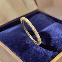 GIA Certified 19.60 Cts F/VS1 Round Brilliant Diamonds Eternity Bangle 18K Gold