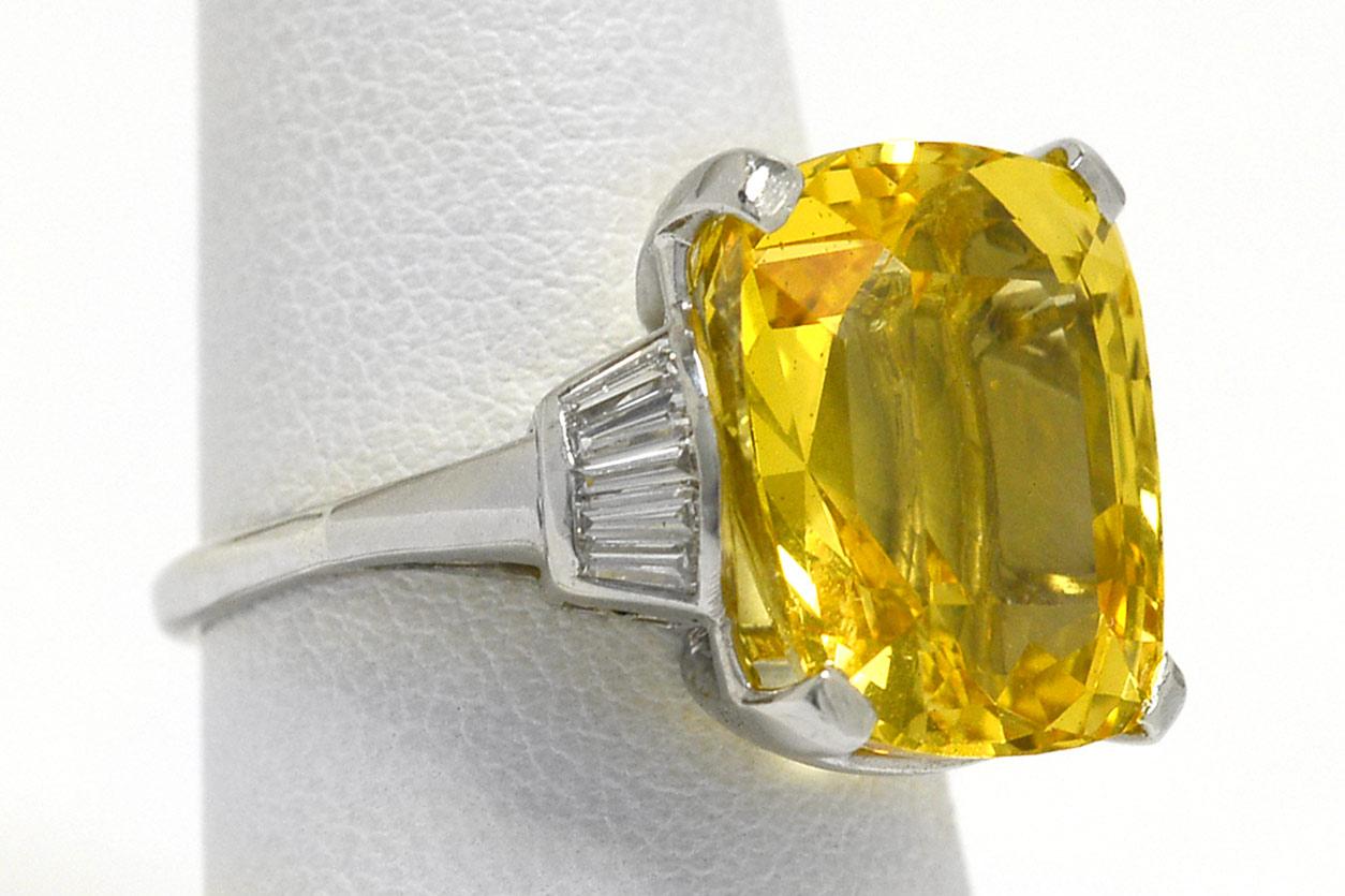 Cushion Cut GIA Certified 19.70 Carat Yellow Sapphire Natural No Heat Cocktail Ring