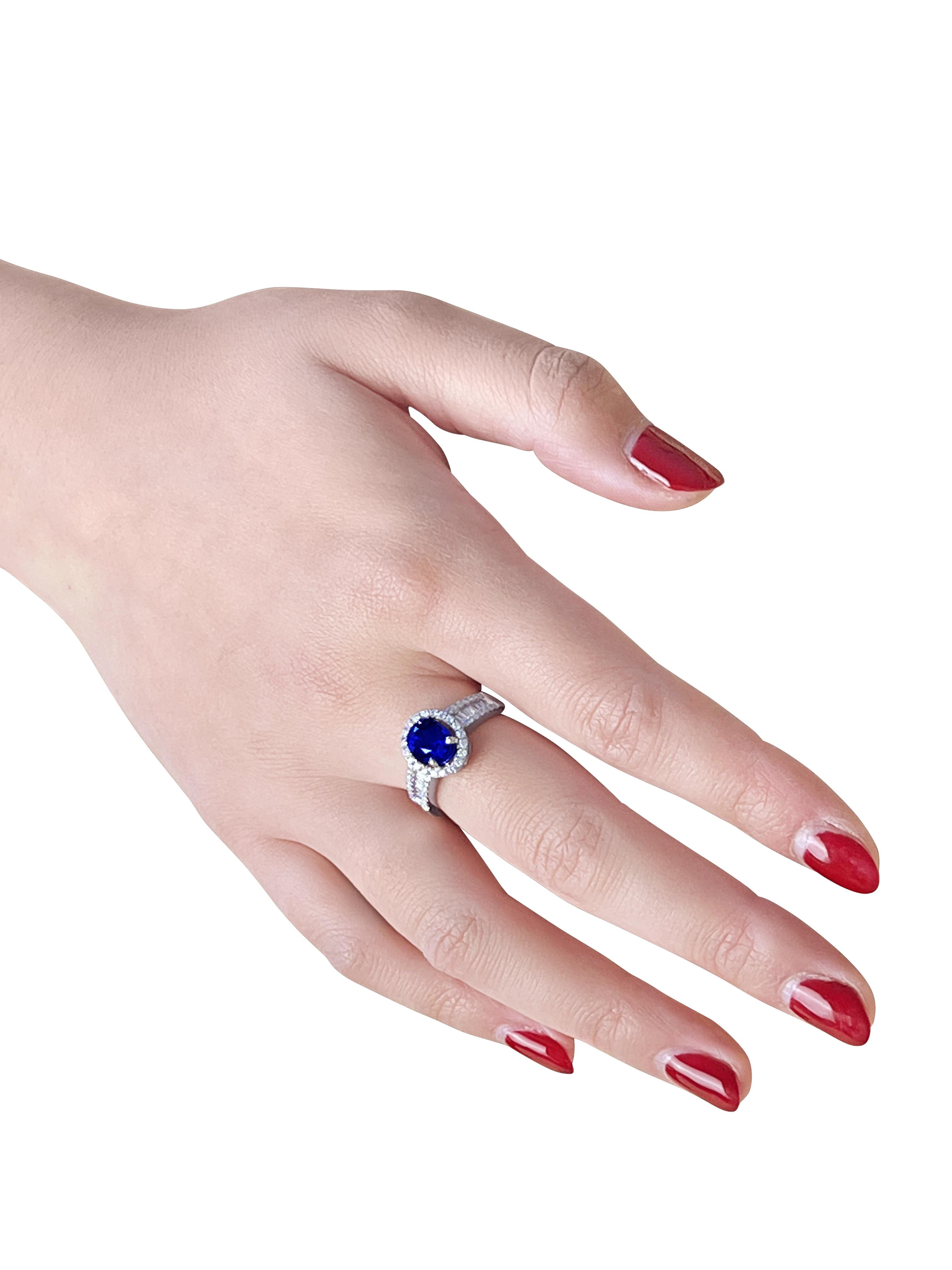 Contemporary GIA Certified 1.98 Carats Royal Blue Sapphire Diamond 18k Gold Ring For Sale