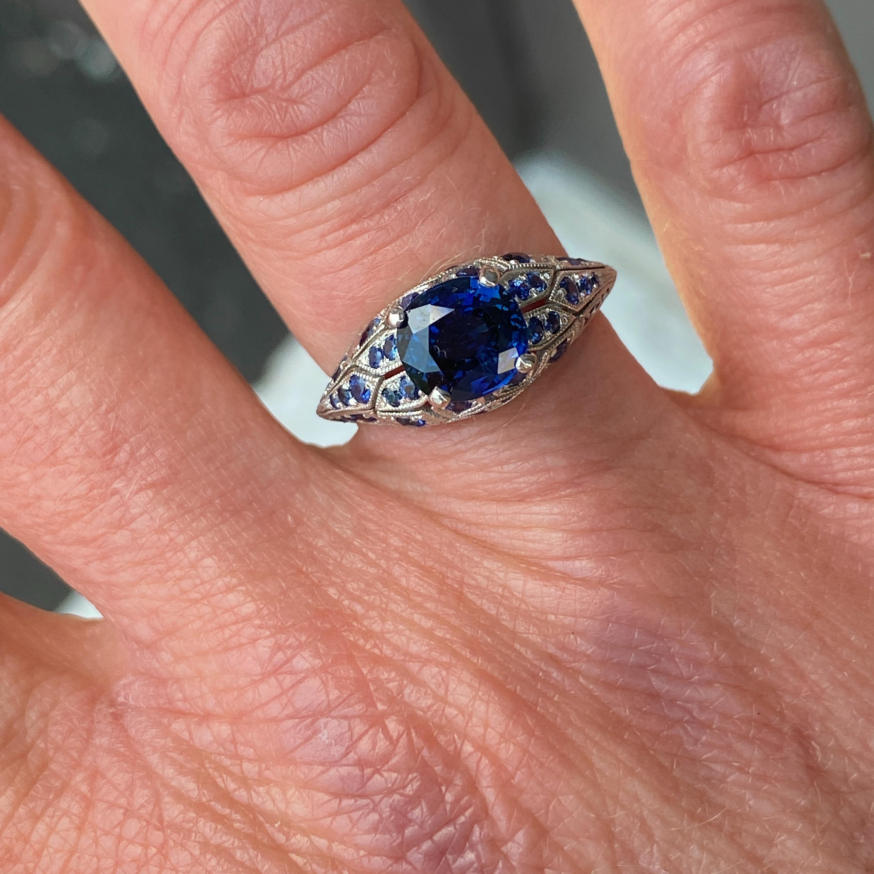 Oval Cut GIA-Certified 1.99 Carat Oval Sapphire in Platinum Edwardian-Style Bombe Setting For Sale