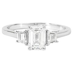 Anello di fidanzamento a tre pietre con diamante smeraldo certificato GIA 1ct in platino 950