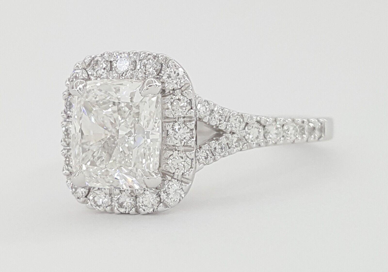 2 ct cushion cut diamond ring