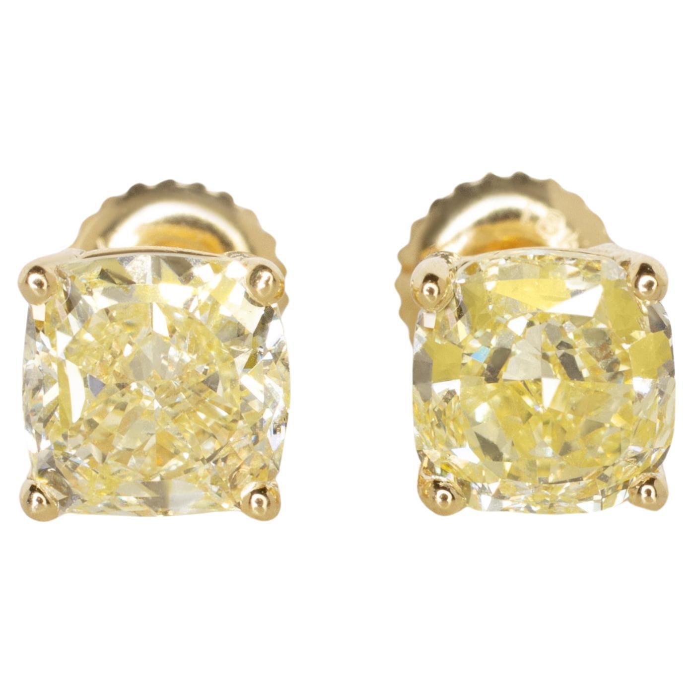 GIA Certified 2 Carat Cushion Cut Fancy Yellow IF Diamond Studs Yellow Gold Ring For Sale