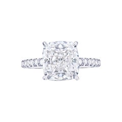 GIA zertifiziert 1,70 Karat Kissenschliff Langer Diamantring Pave Ring