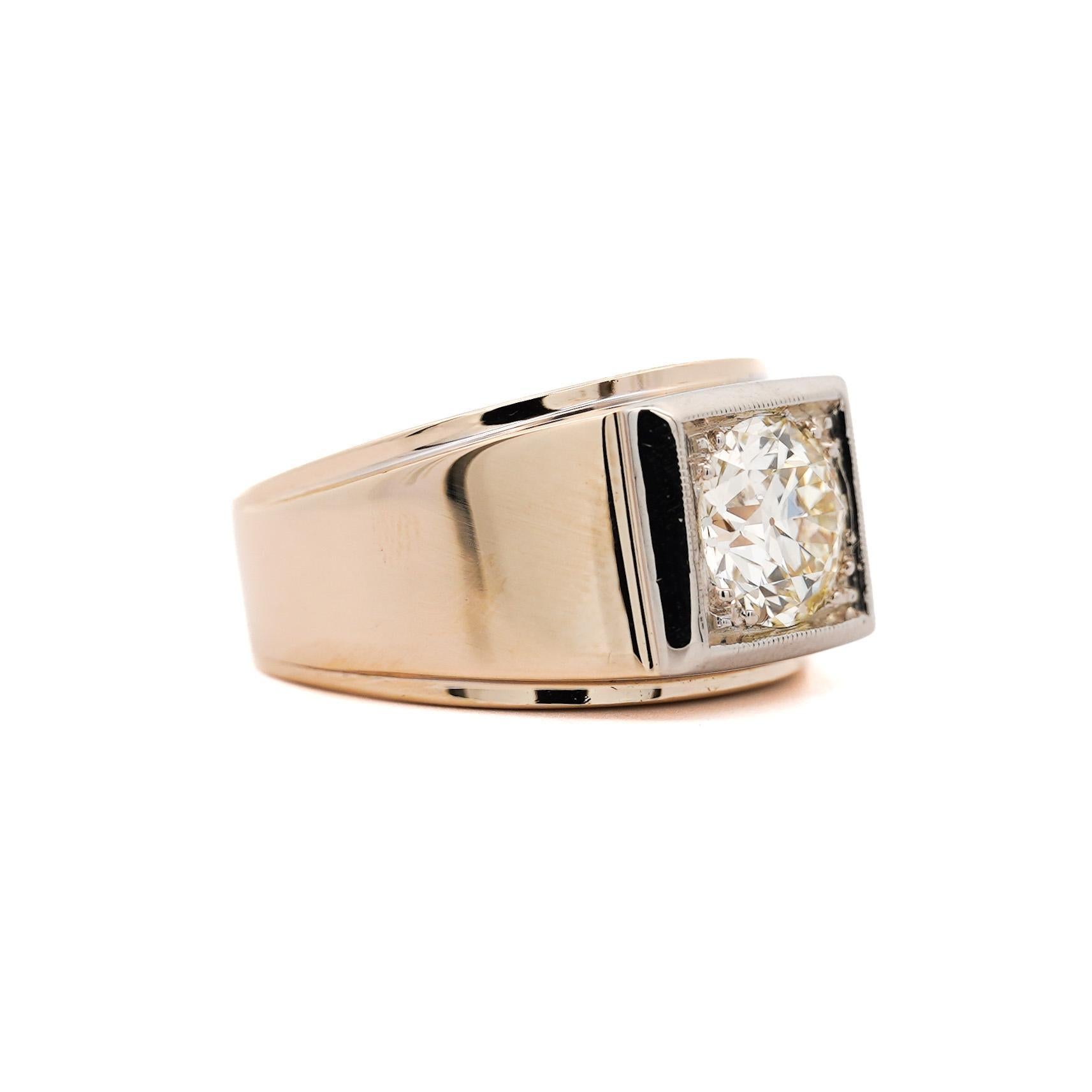 GIA Certified 2 Carat Diamond in 14K Gold Solitaire Men's Ring For Sale 1
