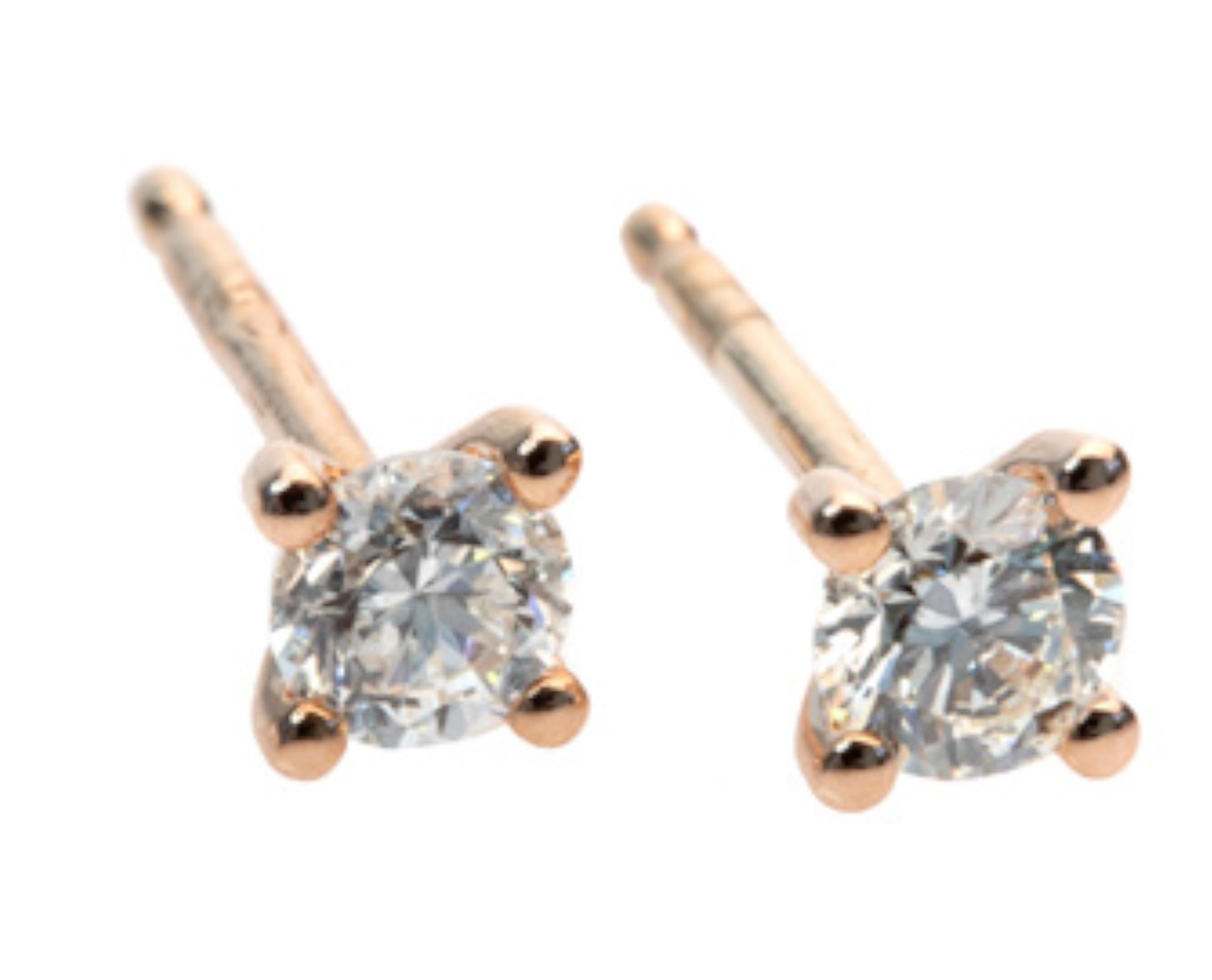 GIA Certified 2 Carat E-F Color VS Round Cut Diamond Contemporary Studs Earrings In New Condition For Sale In Rome, IT