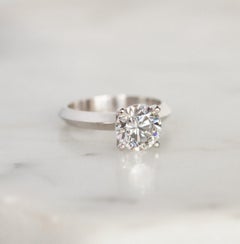 GIA Certified 2 Carat F Color VS2 Round Cut Triple Ex Diamond 18K Gold Ring