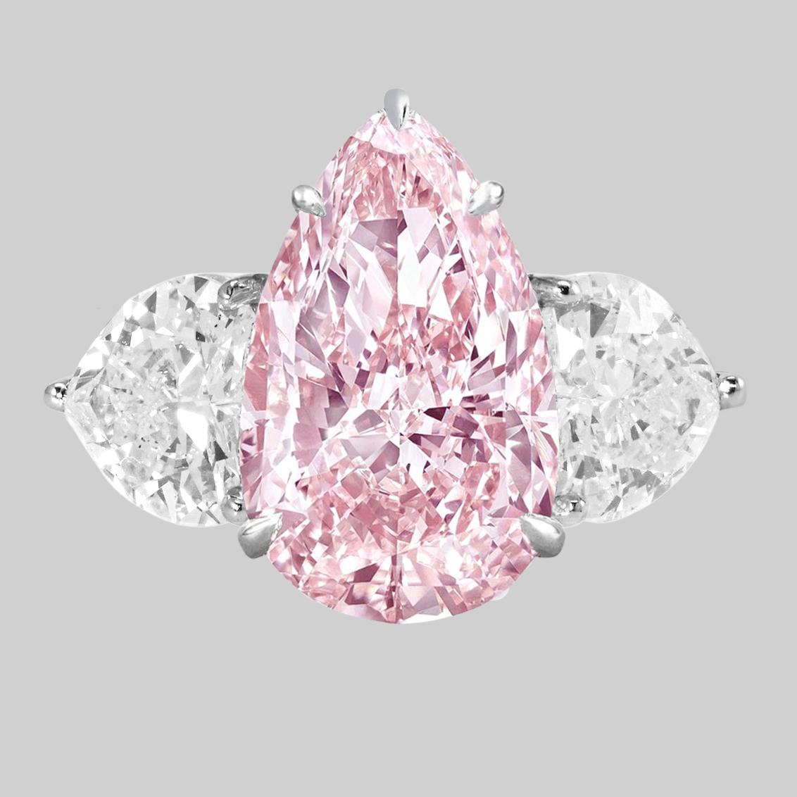 Modern GIA Certified 2 Carat Fancy Light Pink Pear Cut Diamond Ring For Sale