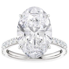 GIA Certified 2 Carat Oval Diamond Ring with pavé D Color Flawless Clarity