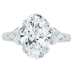 GIA Certified 2 Carat Oval Diamond Solitaire Engagement Platinum Ring