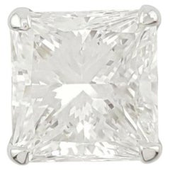 GIA Certified 2 Carat Radiant Cut Diamond Solitaire Engagement Ring