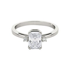 Trois pierres certifiées GIA de 2 carat rayonnantes  Bague en diamant