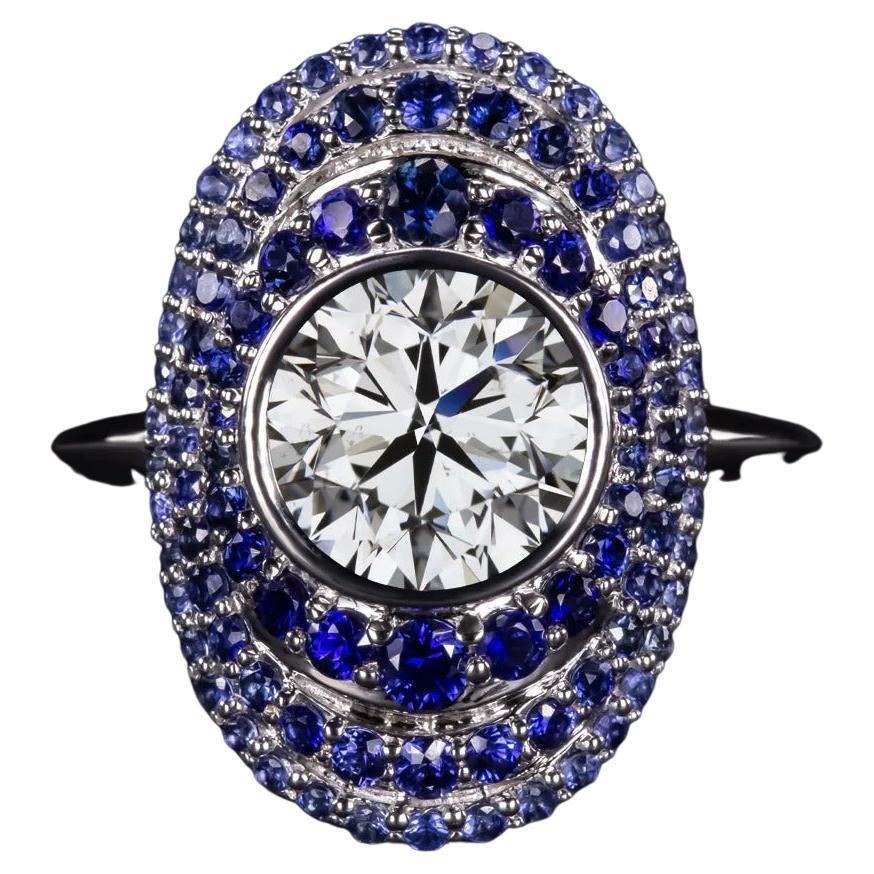 GIA Certified 2 Carat Round Cut Blue Sapphire Pave Ring (Bague pavée de saphirs bleus certifiés GIA)