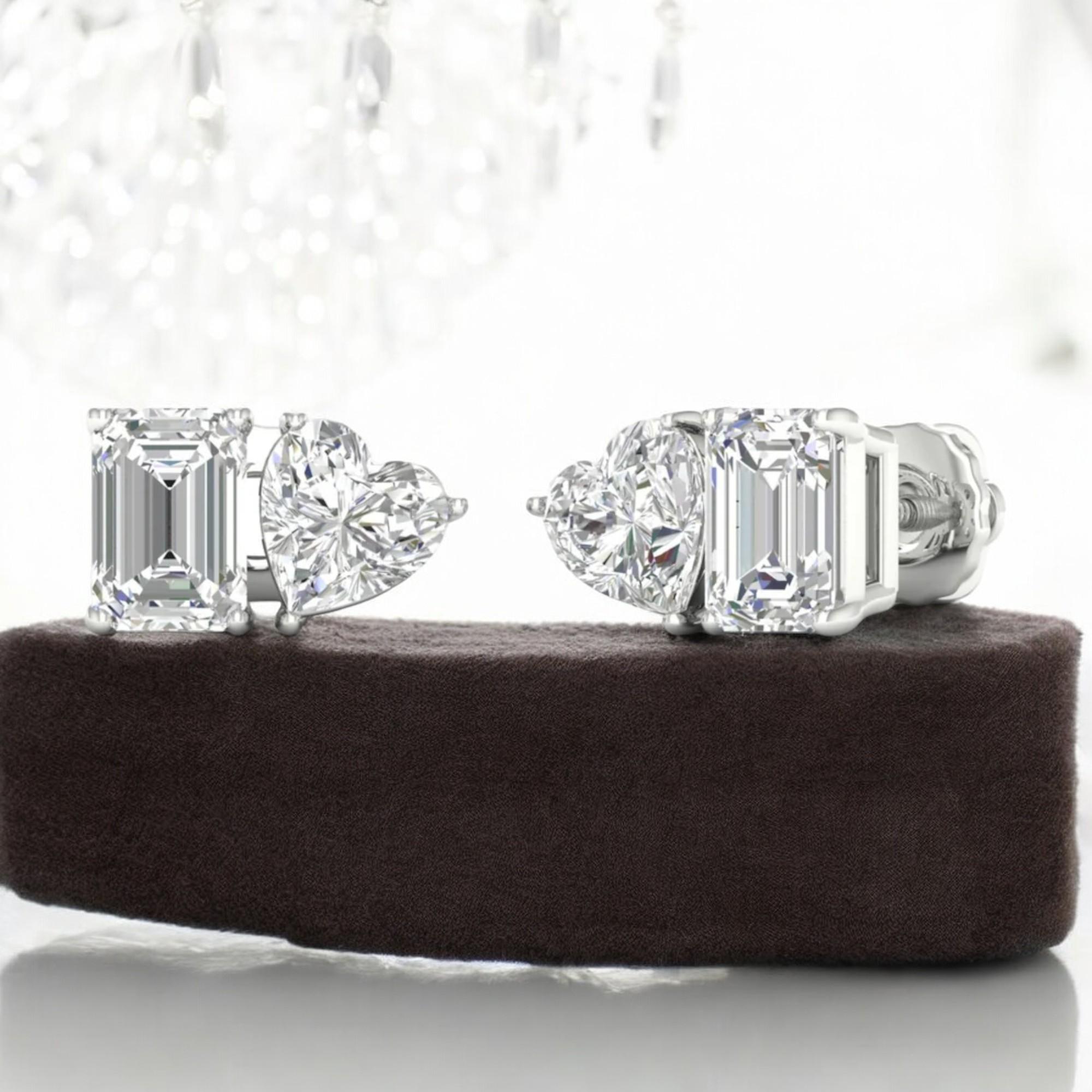 Contemporary GIA Certified 2 Cts Emerald Heart Cut F/VS Diamonds Toi Et Moi Earrings 18K Gold For Sale