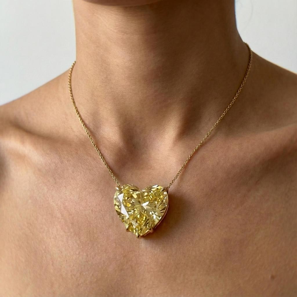 Modern GIA Certified 20 Carat Fancy Yellow Diamond Pendant in 18K Gold For Sale