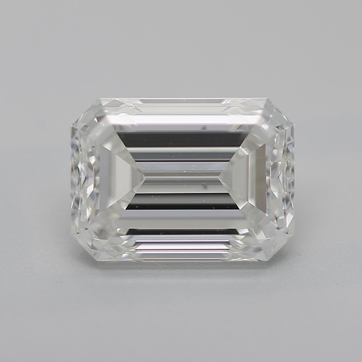 GIA Certified 2.00 Carat Emerald Hidden Halo Pave Anello con diamanti in oro giallo 18K in vendita 2