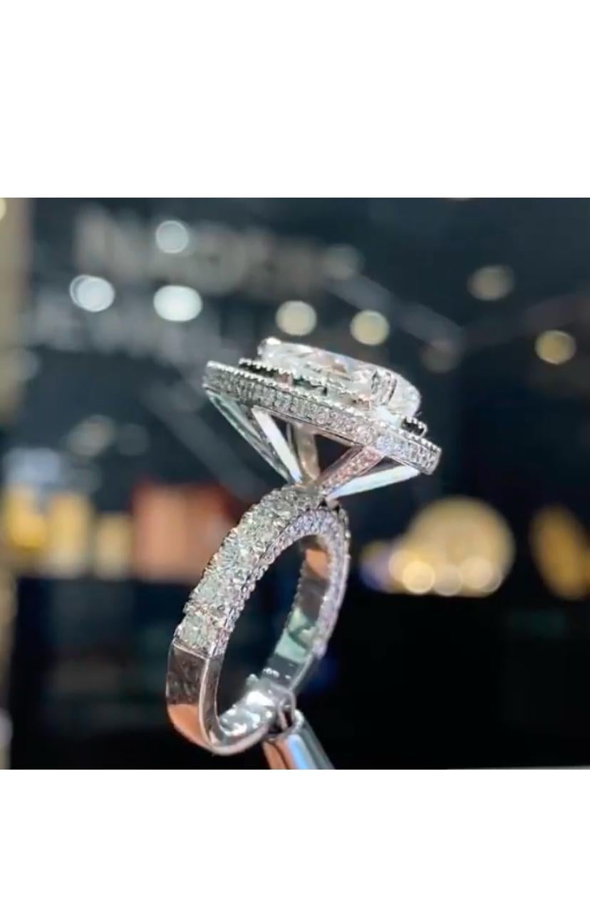 Certifié GIA 2,00 carats F/VS1  Bague solitaire en or 18K avec diamant en forme de poire Neuf - En vente à Massafra, IT