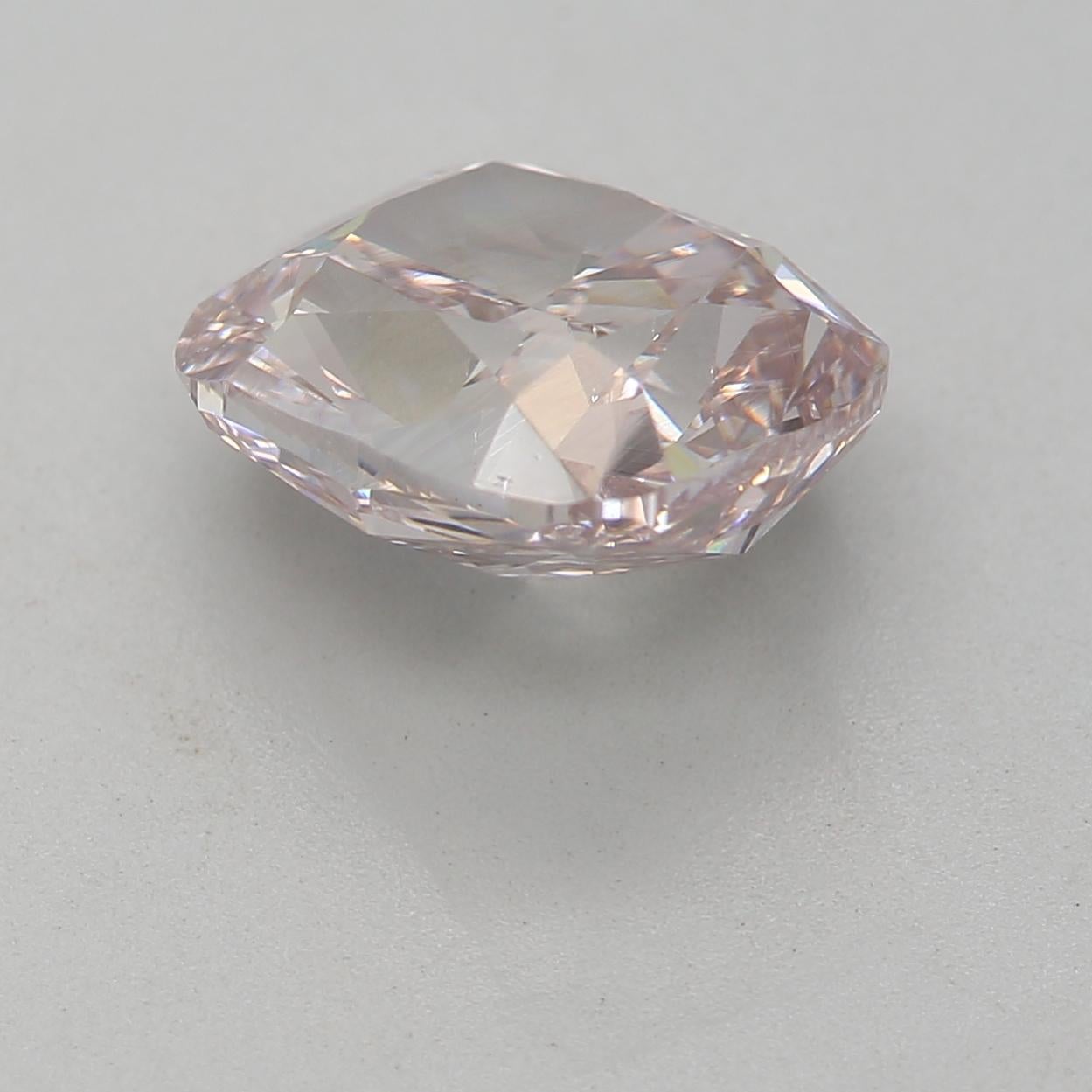 GIA Certified 2.00 Carat Fancy Brownish Purplish Pink SI1 Clarity Diamond In New Condition For Sale In บางรัก, TH